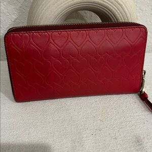 Tory Burch Red Heart-Patterned Wallet